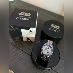 CITIZEN STAR WARS R2D2 WATCH LIMITED EDITION 1282/1977 NIB STARWARS